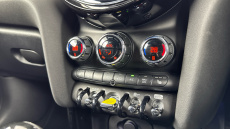 MINI Hatchback 135kW Cooper S Level 2 33kWh 3dr Auto Electric Hatchback